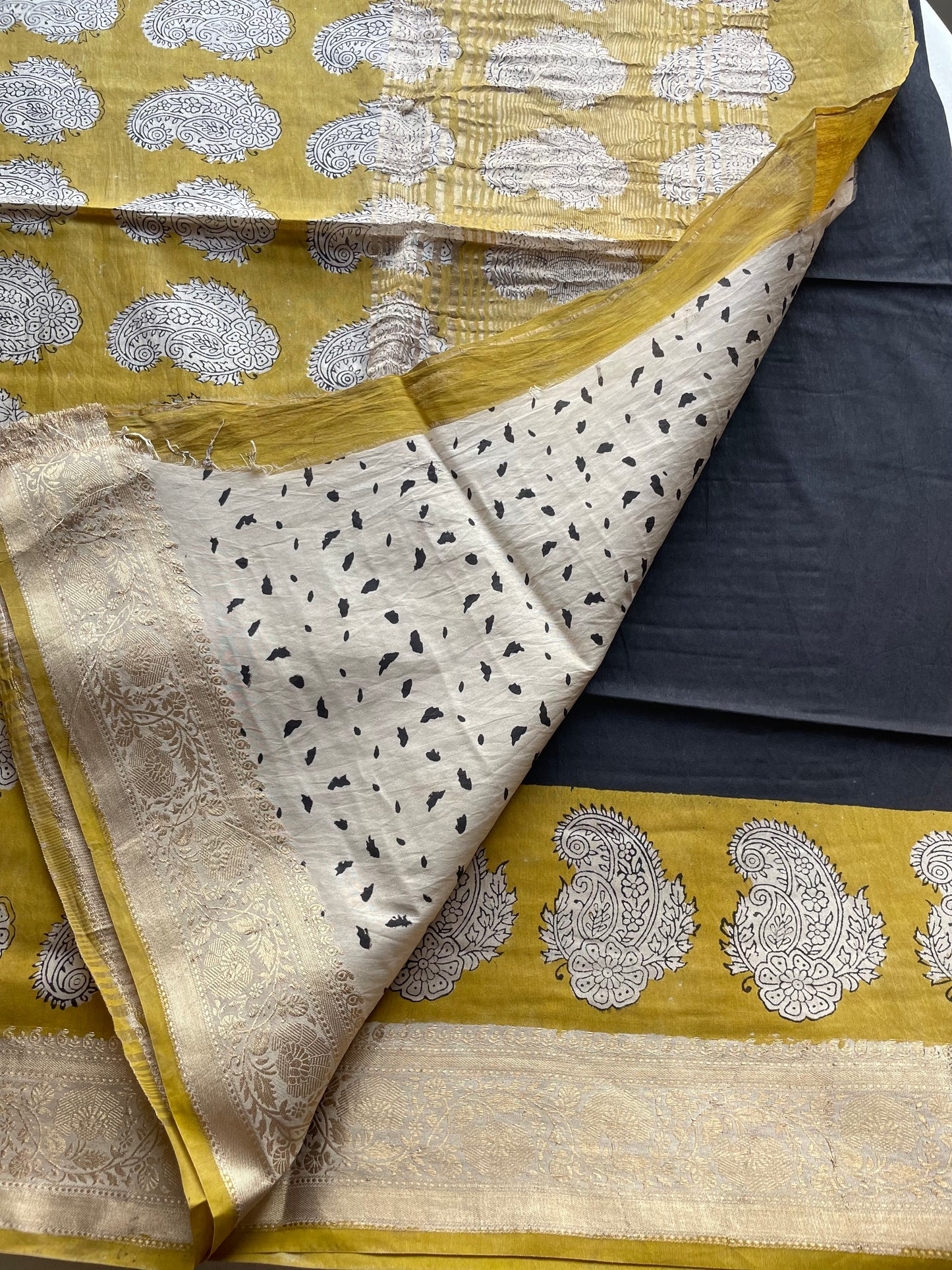 Ajrakh HandPrint 01 Maheshwari Silk Cotton Saree