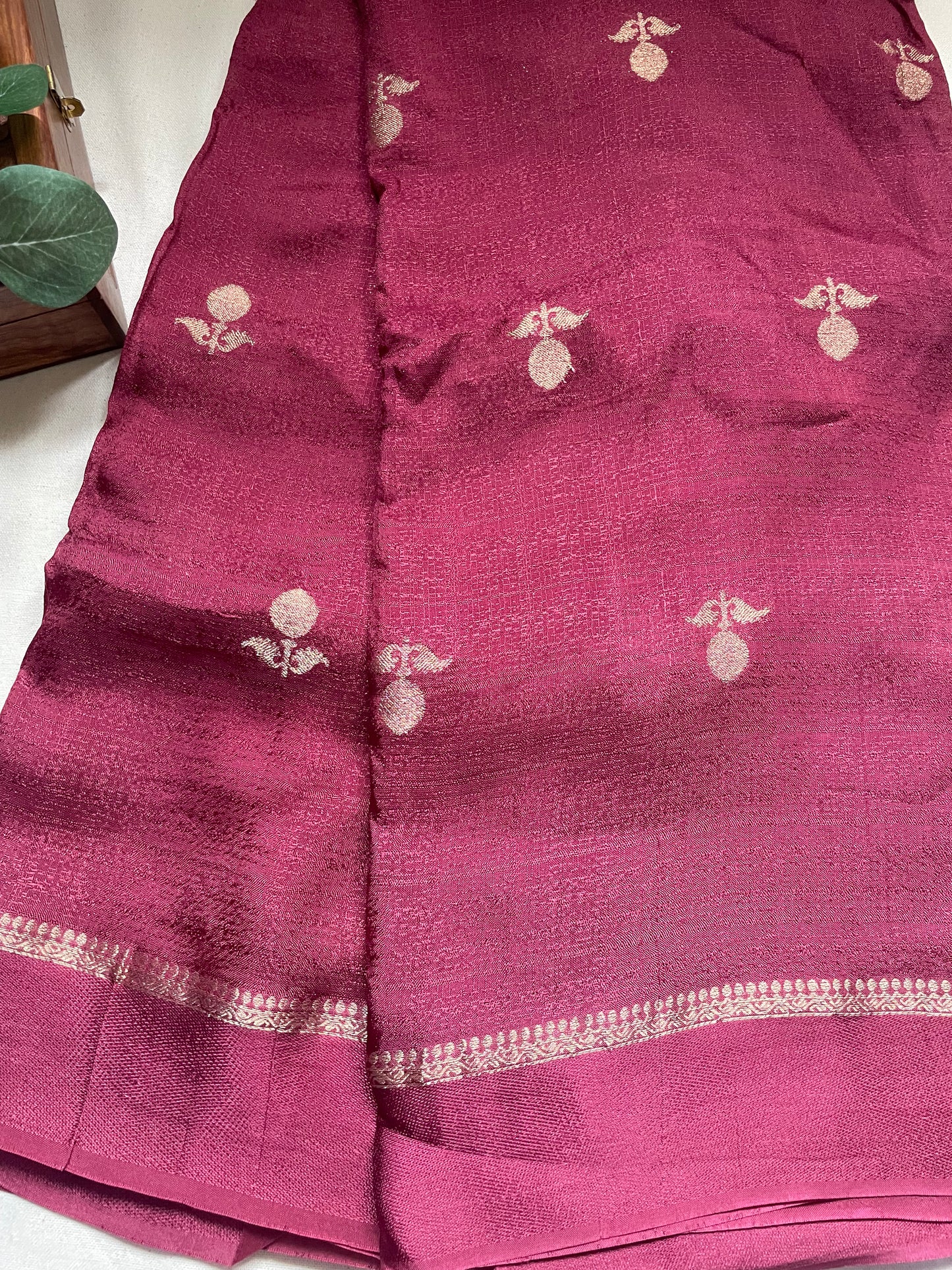 Brown Viscose Banarasi Crepe Silk Saree