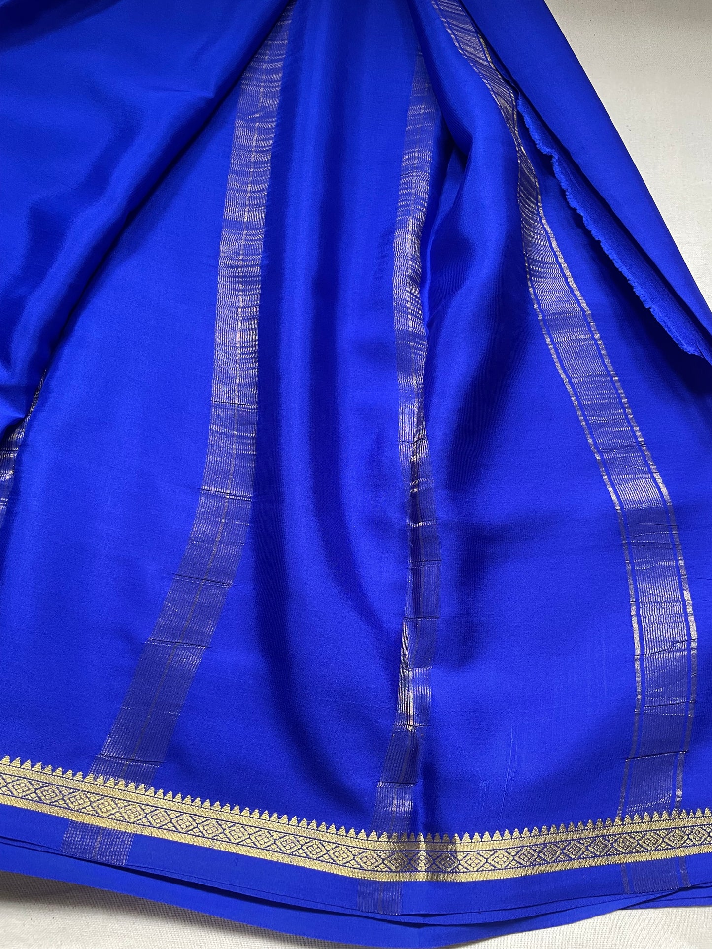 Royal Blue Small Border Pure Mysore Crepe Silk Saree