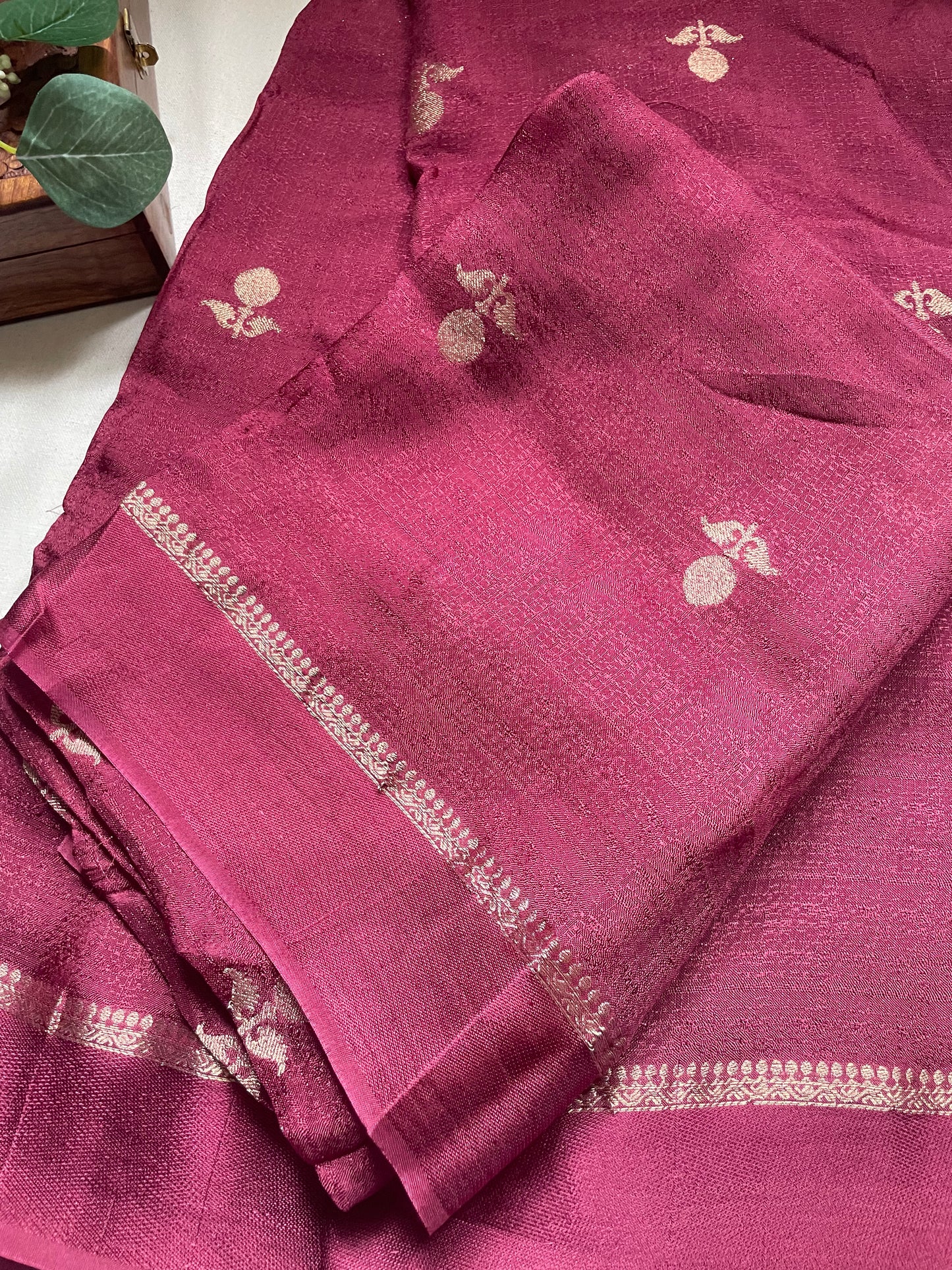 Brown Viscose Banarasi Crepe Silk Saree