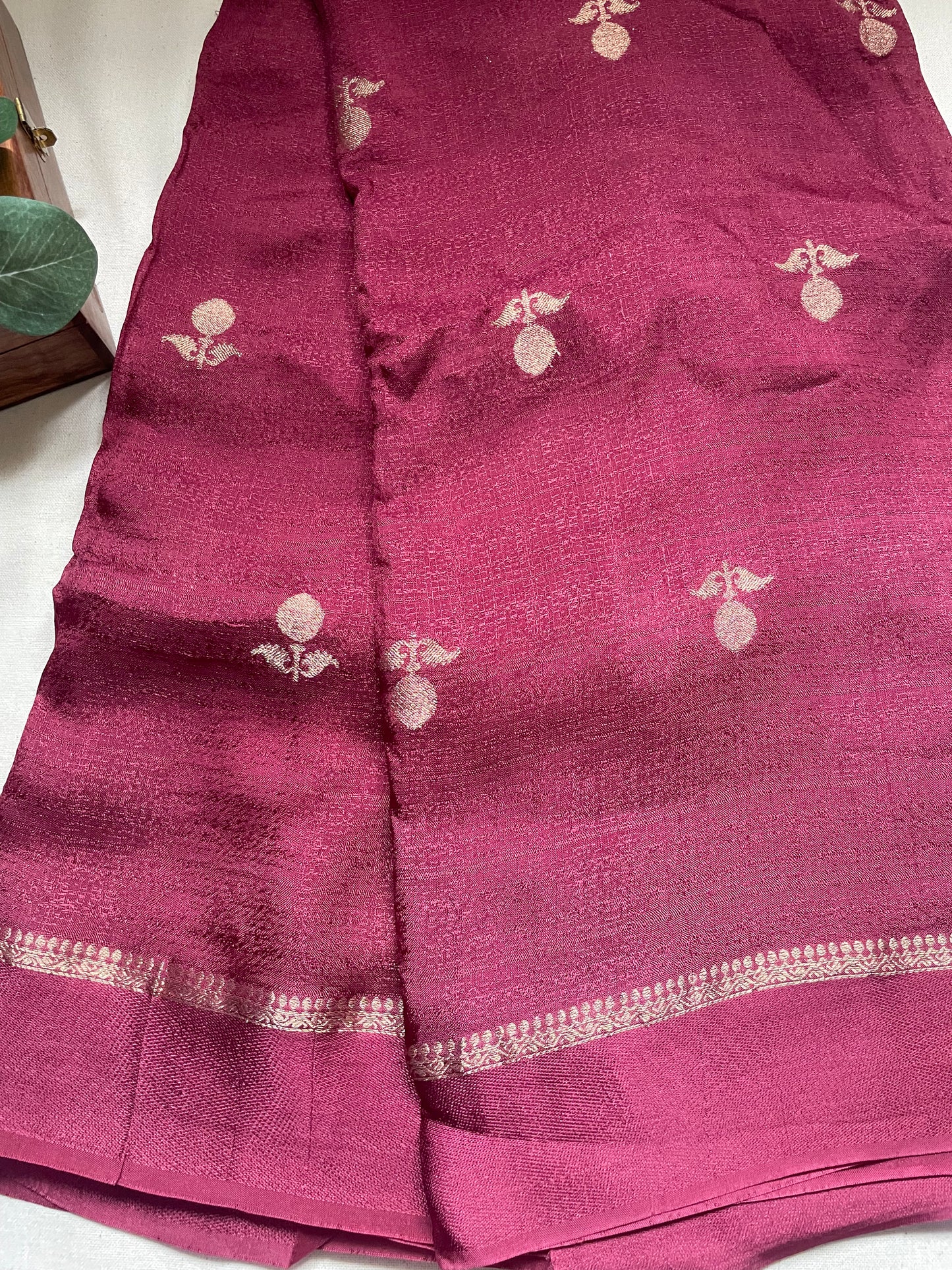 Brown Viscose Banarasi Crepe Silk Saree