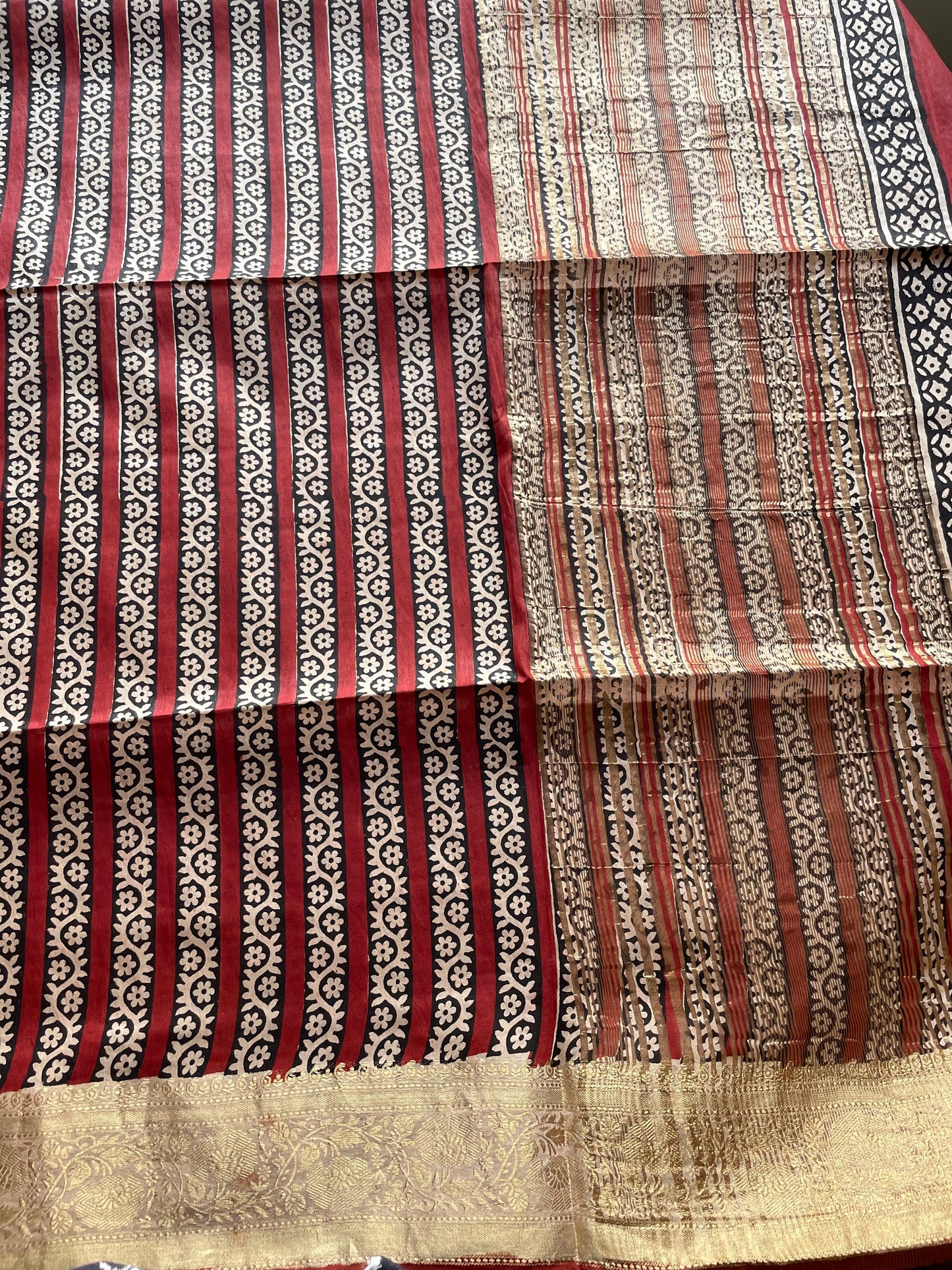 Ajrakh 02 HandBlock Maheshwari Silk Cotton Saree