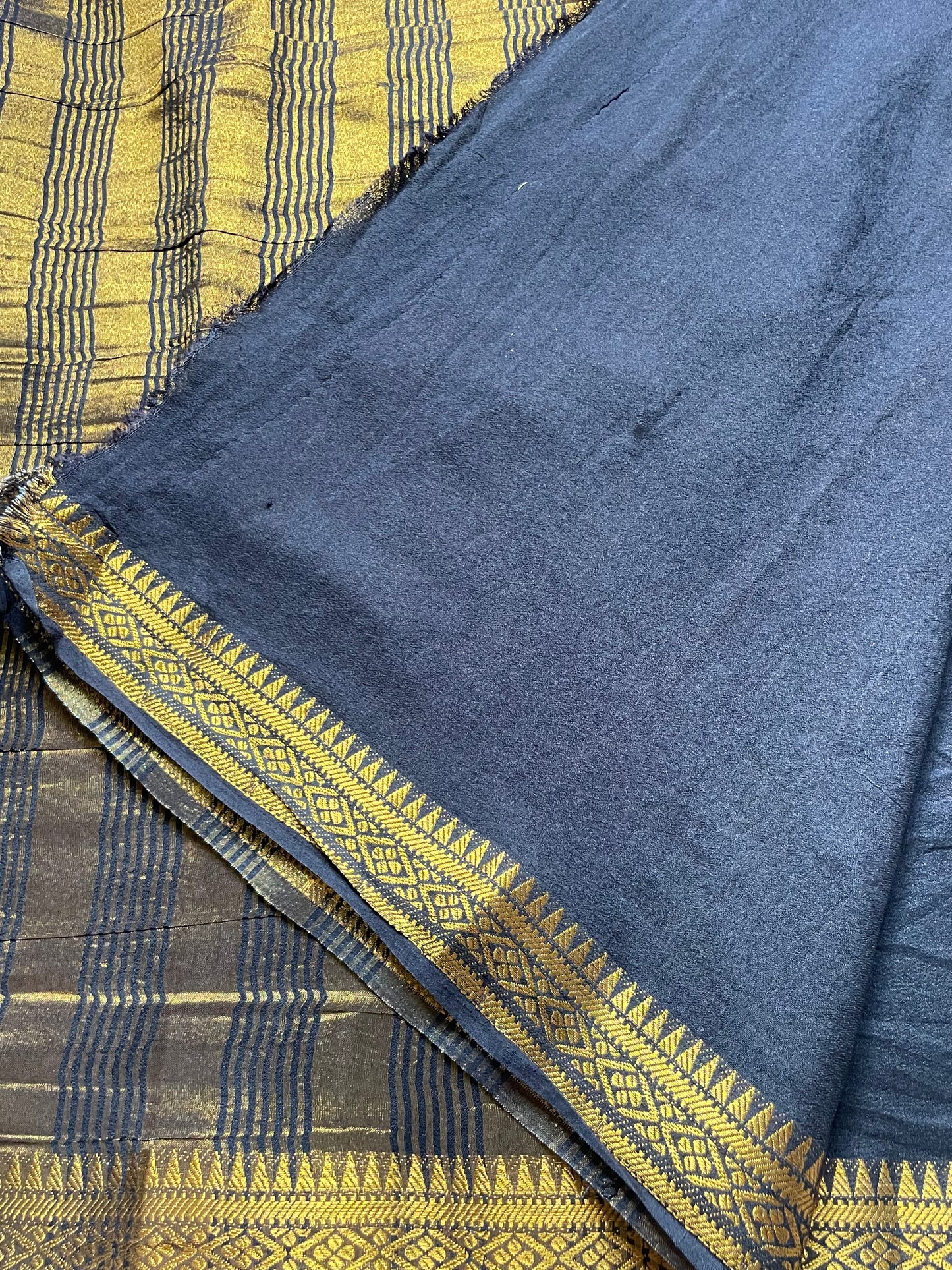 Black Chinnon Crepe Saree