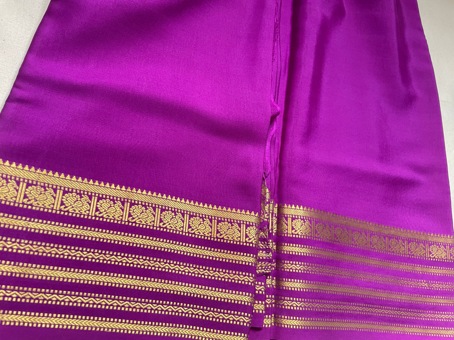 Purple Peacock Border Pure Mysore Crepe Silk Saree