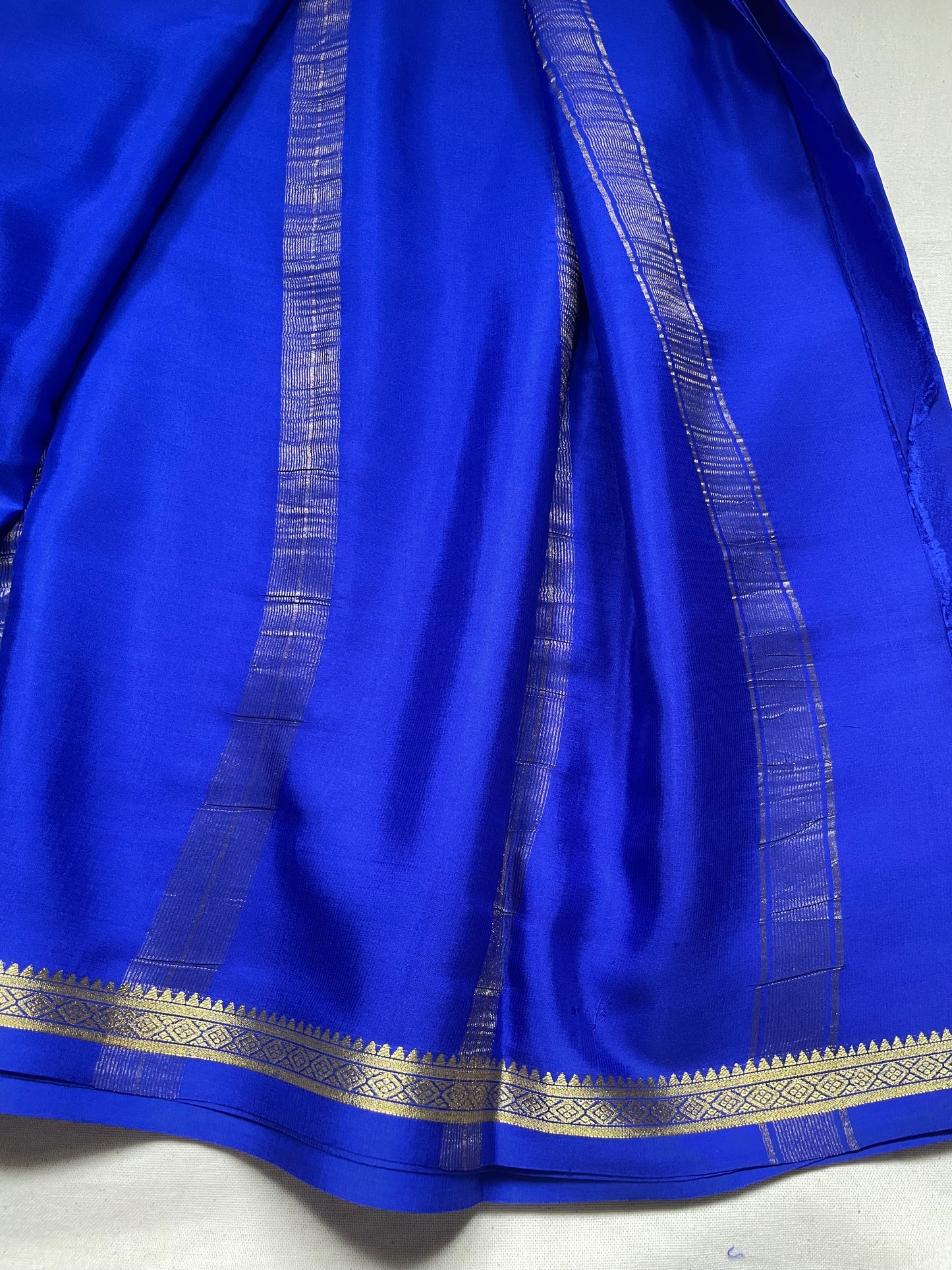 Royal Blue Small Border Pure Mysore Crepe Silk Saree