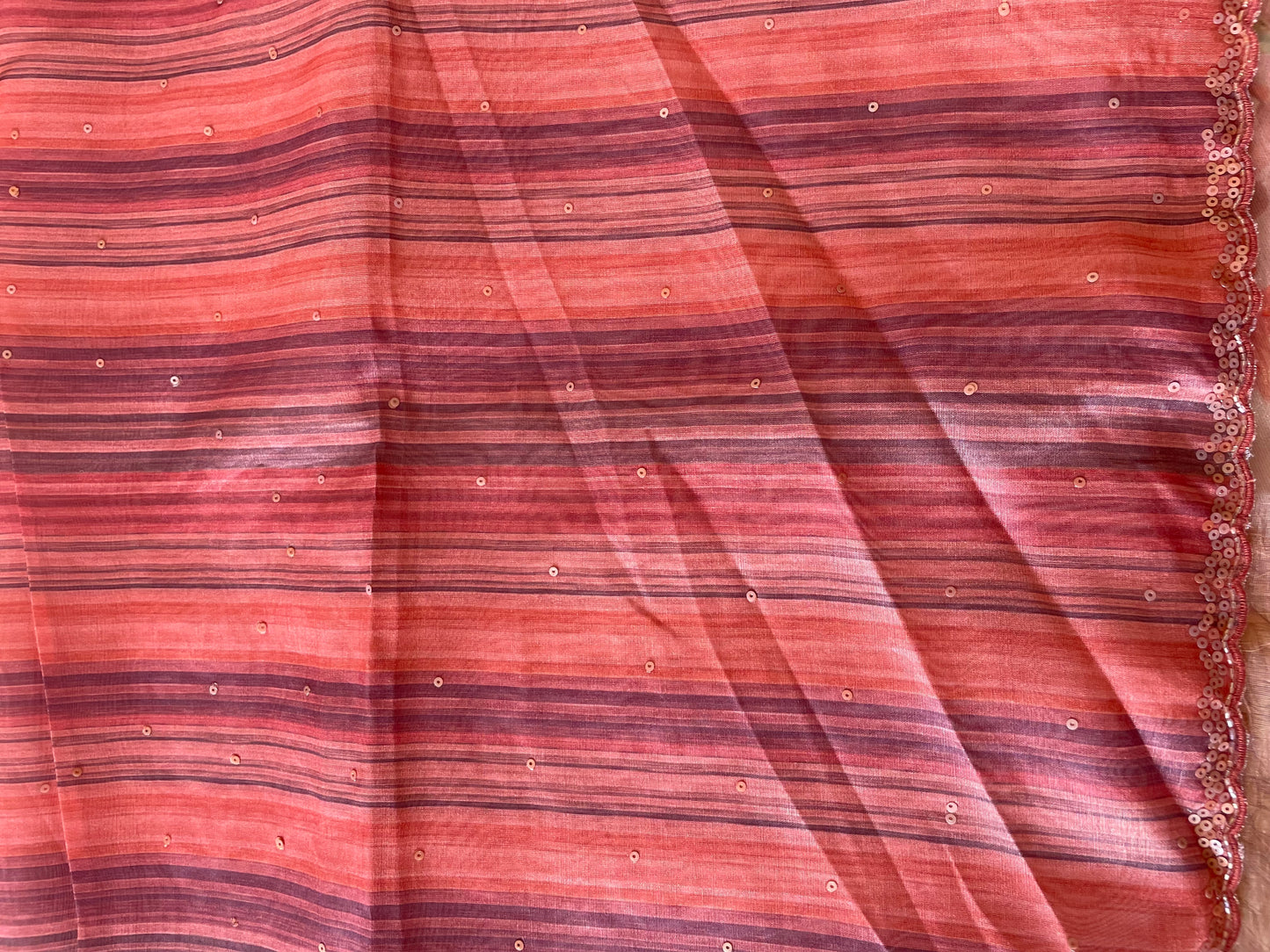 Red Scallop Embroidered Crushed Tissue Saree