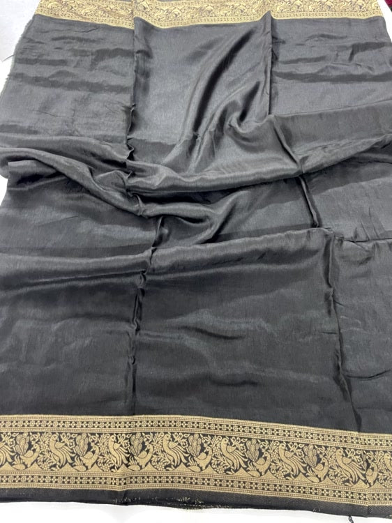 Black Meenakari Pallu Dola Silk Saree