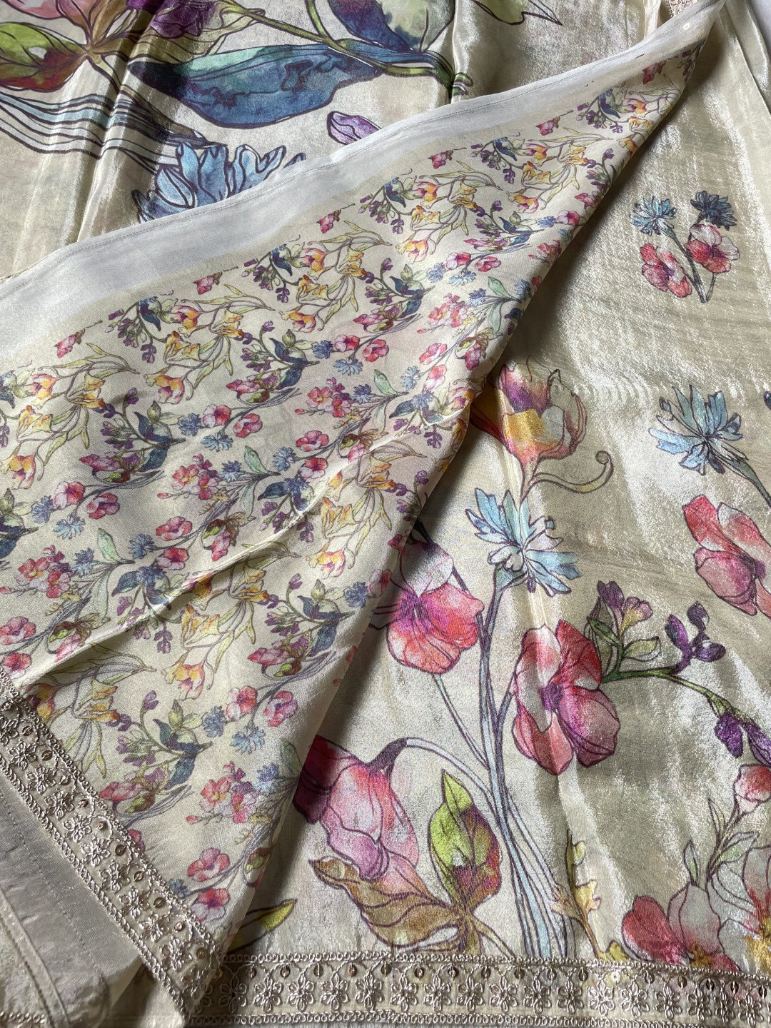 Off White Printed Lace Border Tissue Silk Saree