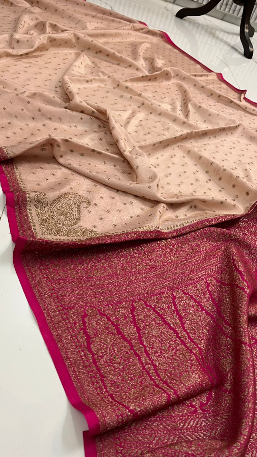 Peach N Pink Small Border Banarasi Pure Crepe Chiffon Saree