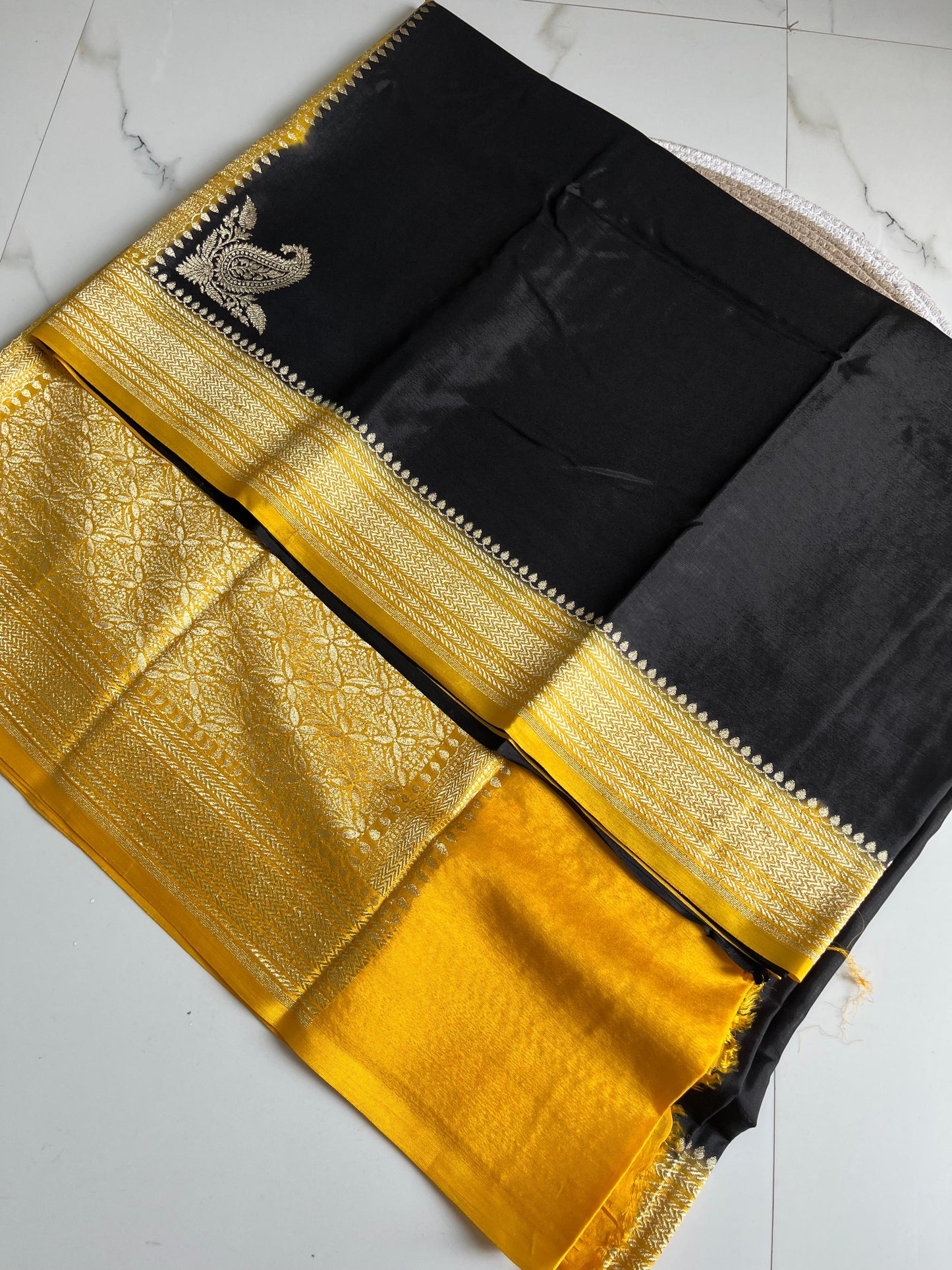 Black N Yellow Plain Koniya Banarasi Pure Crepe Chiffon Saree