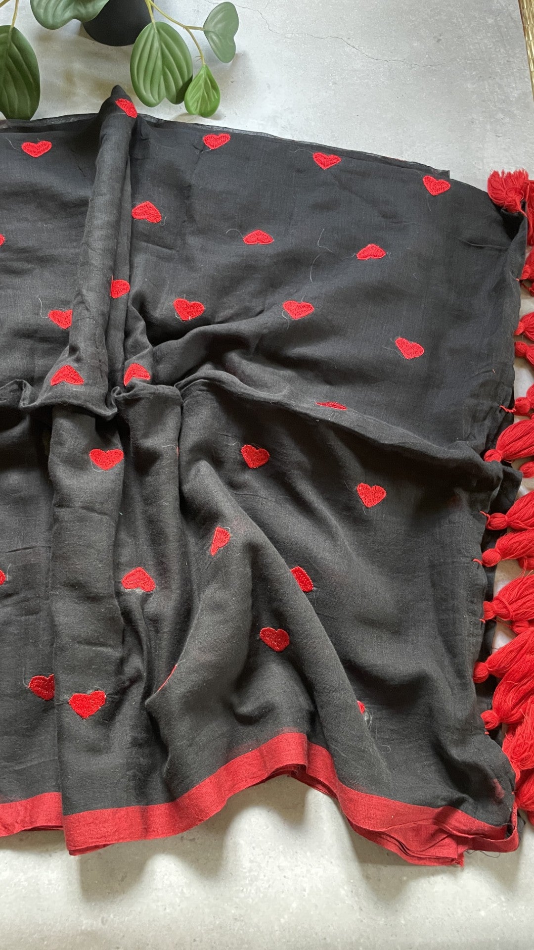 Black Heart Embroidery Mul Cotton Saree