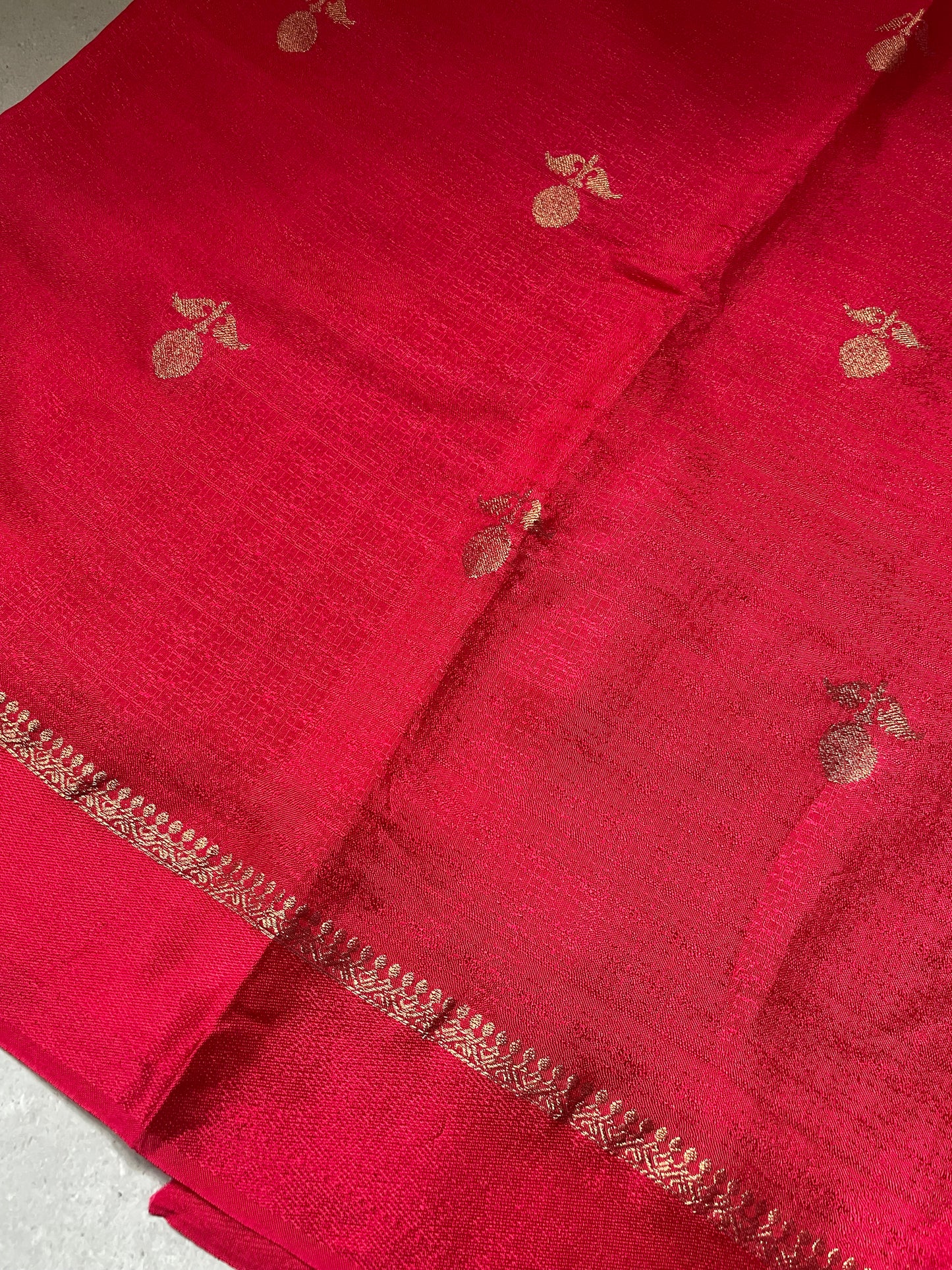 Pink Viscose Banarasi Crepe Silk Saree