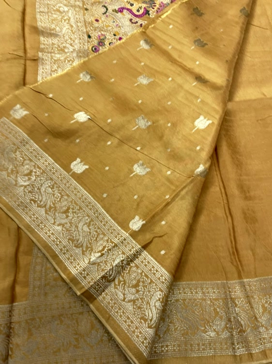 Yellow Meenakari Pallu Dola Silk Saree