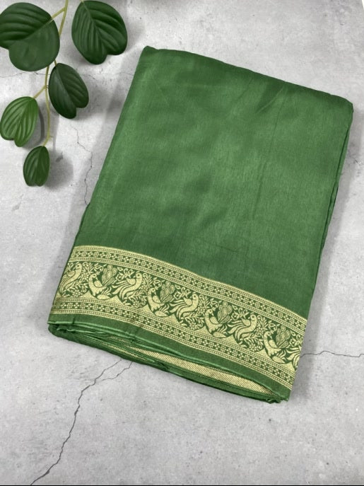 Green Meenakari Pallu Dola Silk Saree