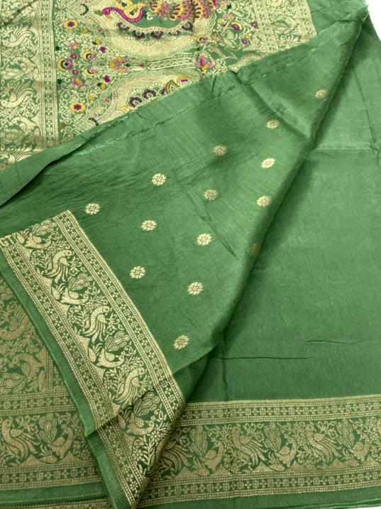 Green Meenakari Pallu Dola Silk Saree
