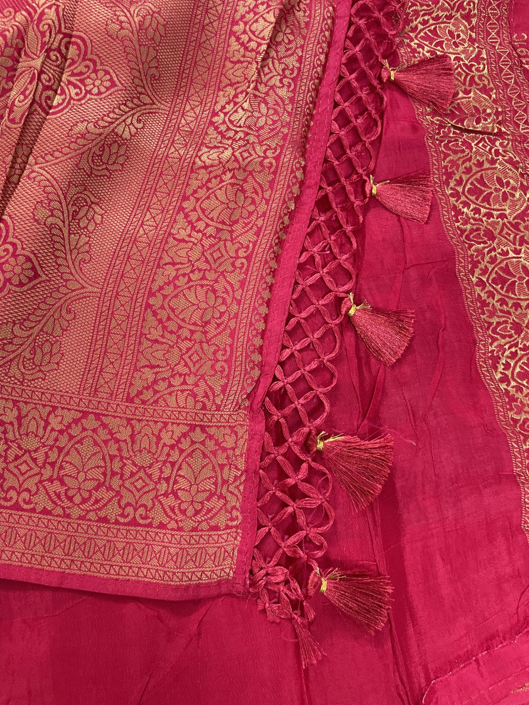 Green Pashmina Tissue Silk Saree