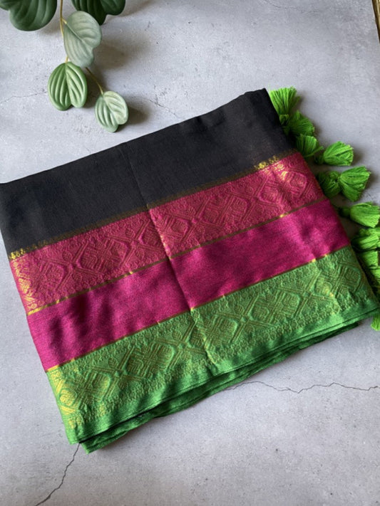 Black Kanchi Border Mul Cotton Saree