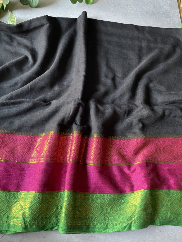 Black Kanchi Border Mul Cotton Saree