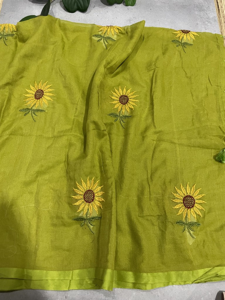 Green Sunflower Embroidery Mul Cotton Saree