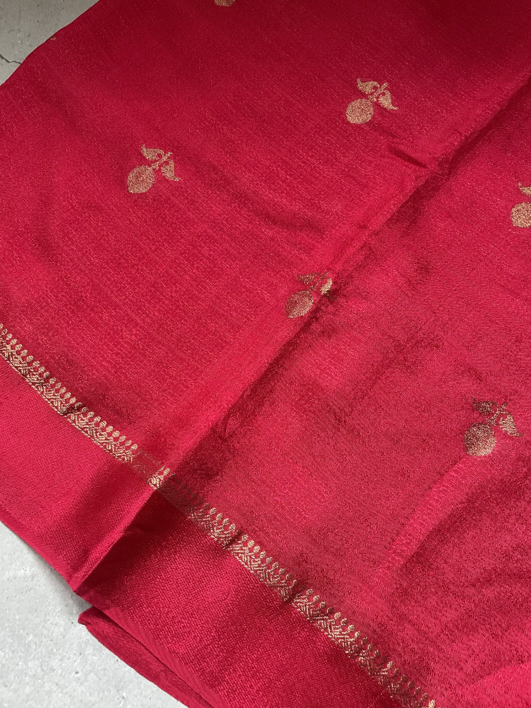 Pink Viscose Banarasi Crepe Silk Saree