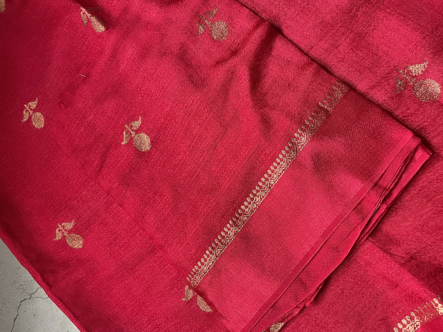 Pink Viscose Banarasi Crepe Silk Saree