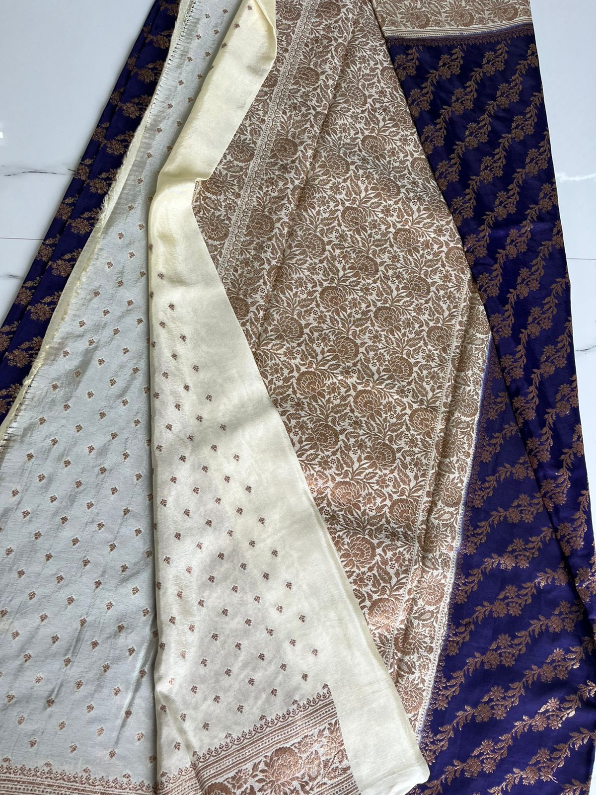 Blue N White Lehariya Banarasi Pure Crepe Chiffon Saree