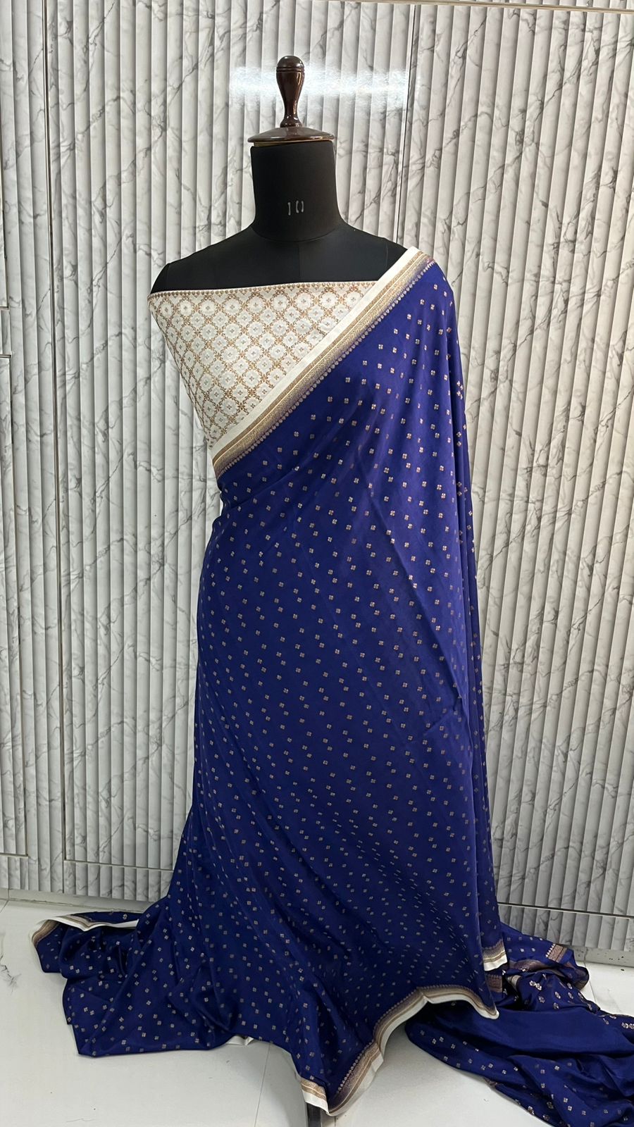 Blue N White Small Border Banarasi Pure Crepe Chiffon Saree
