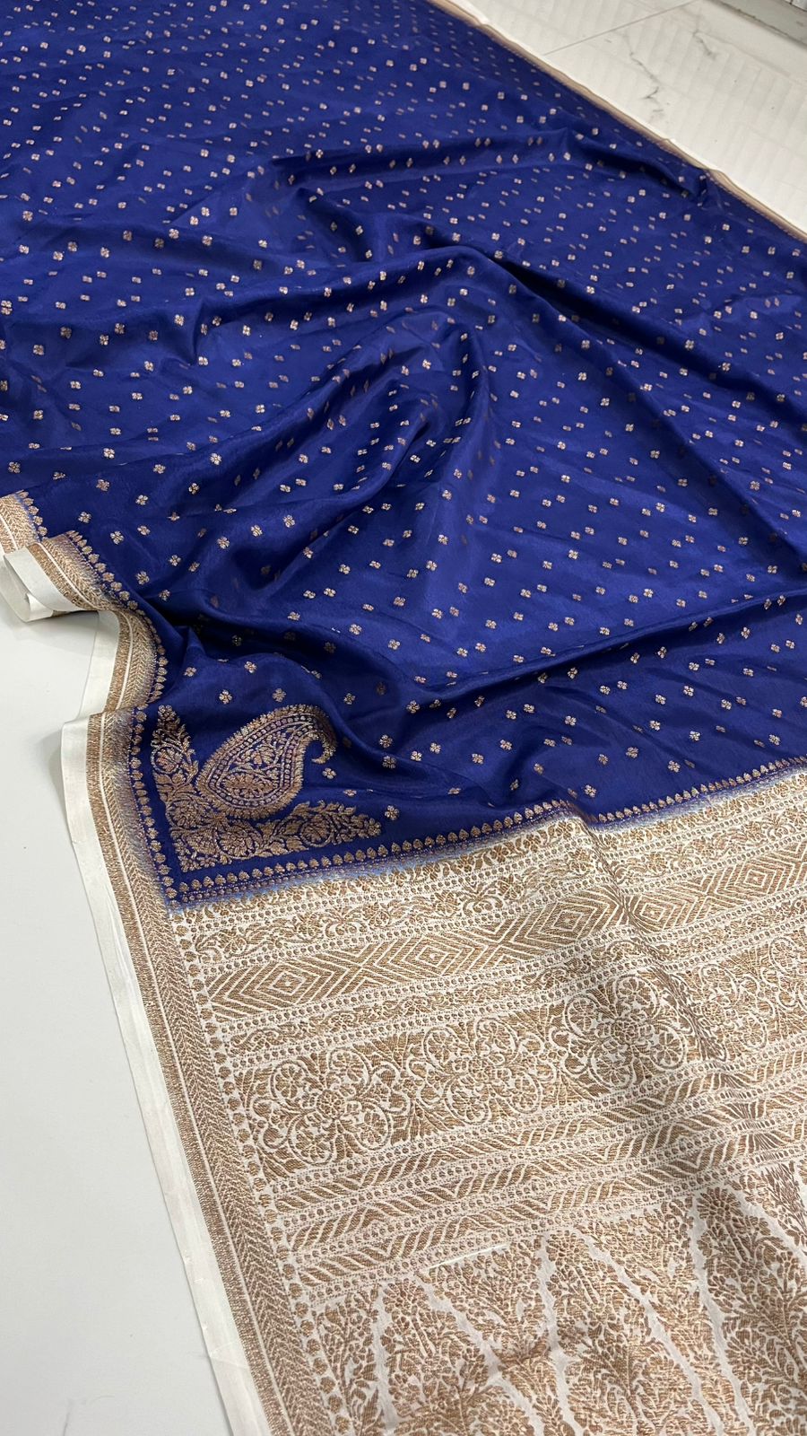 Blue N White Small Border Banarasi Pure Crepe Chiffon Saree