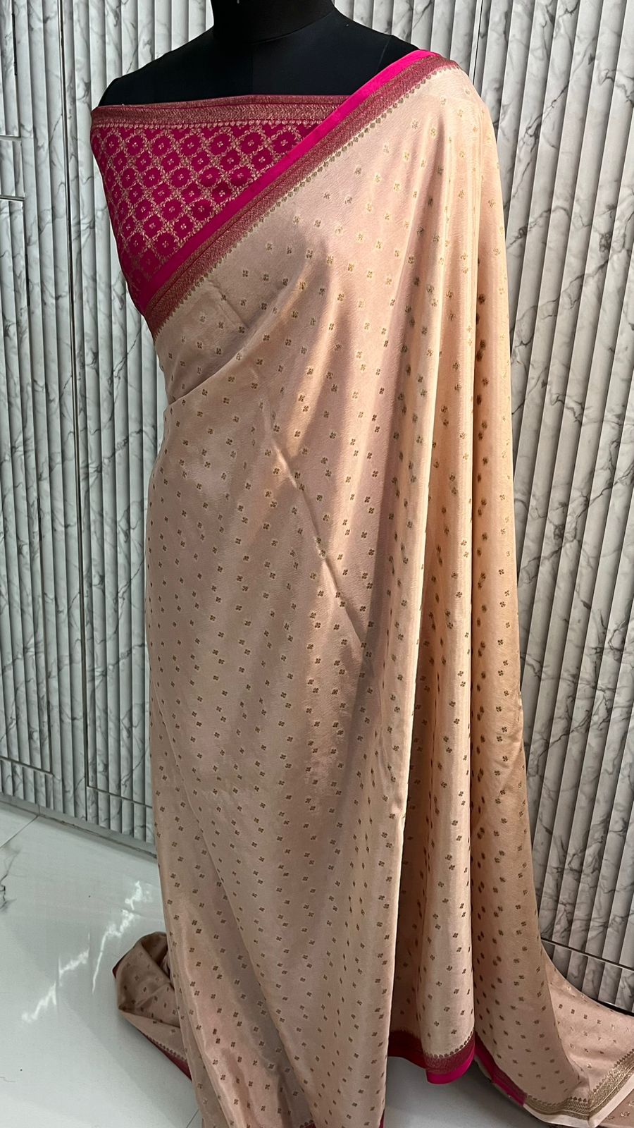 Peach N Pink Small Border Banarasi Pure Crepe Chiffon Saree