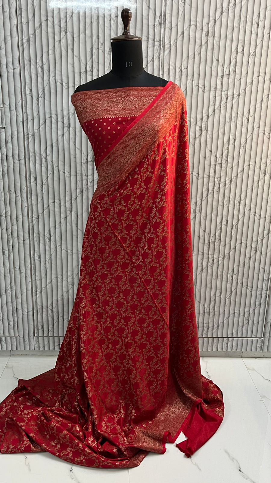 Red Jaal Banarasi Pure Crepe Chiffon Saree