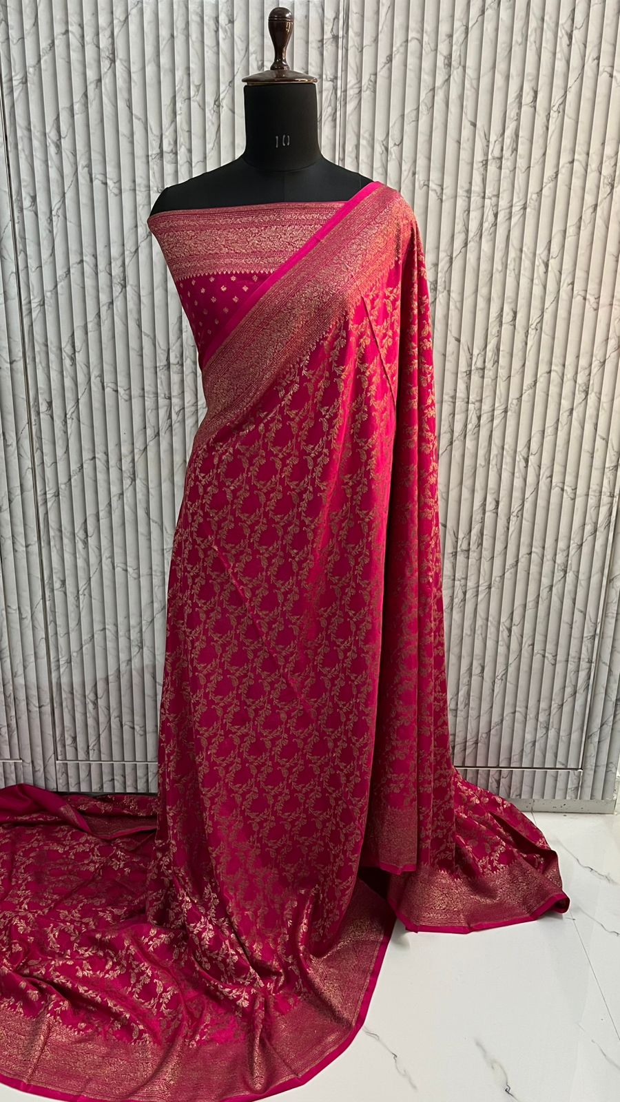 Pink Jaal Banarasi Pure Crepe Chiffon Saree