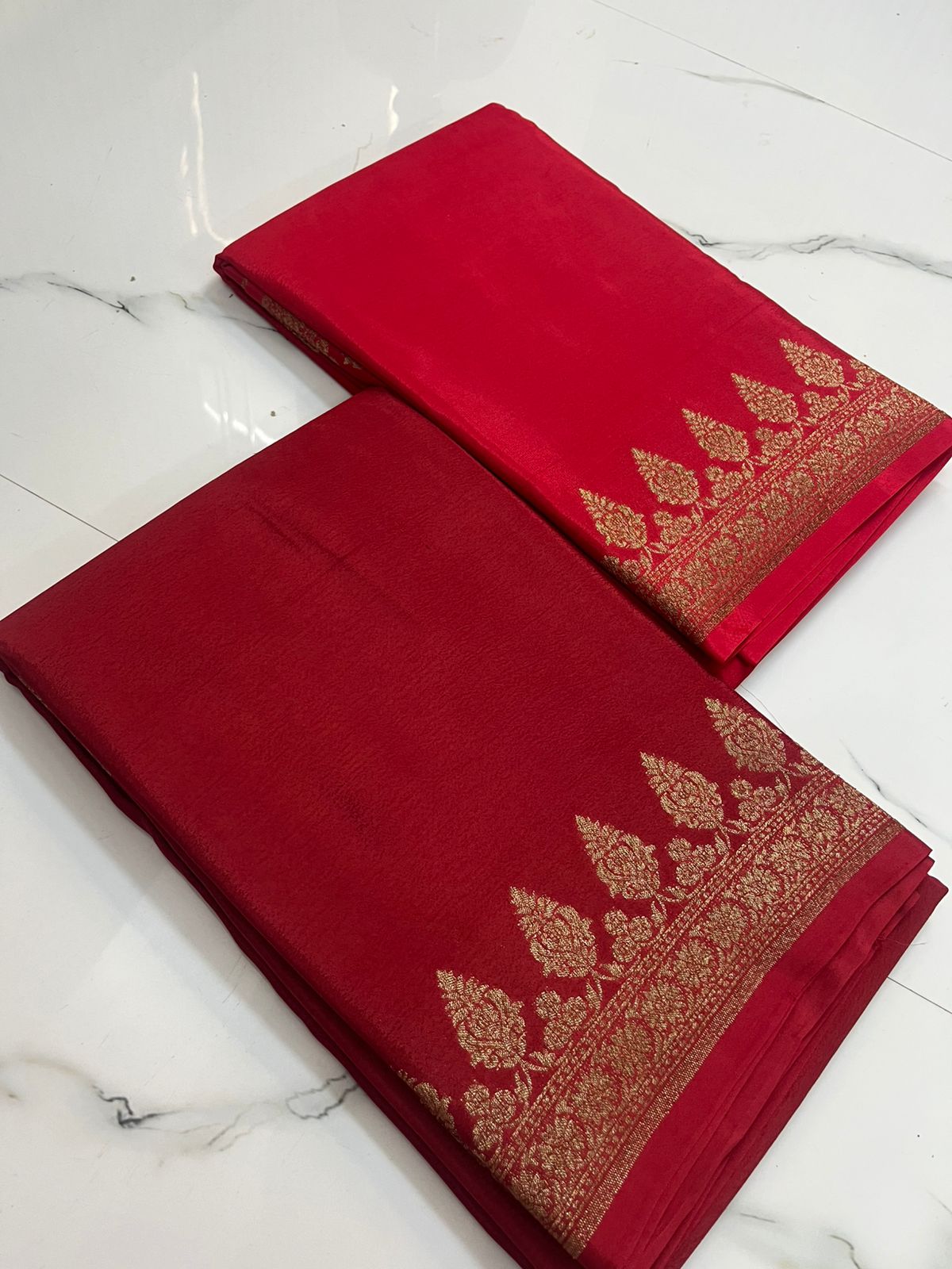 Red Plain Banarasi Pure Crepe Chiffon Saree
