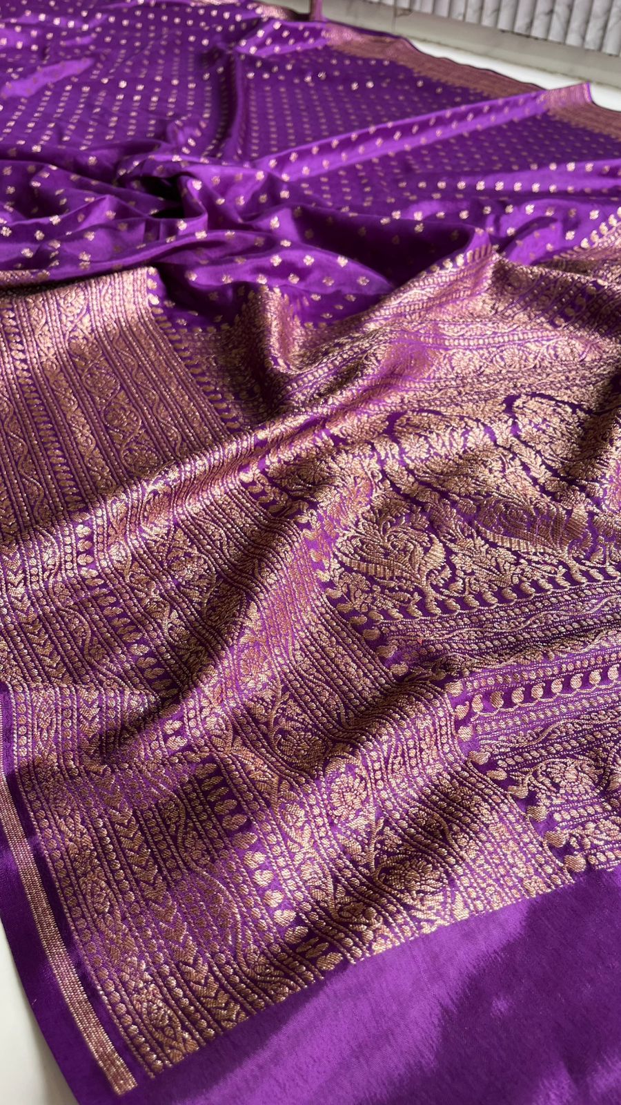 Purple N Pink Butta Banarasi Pure Crepe Chiffon Saree