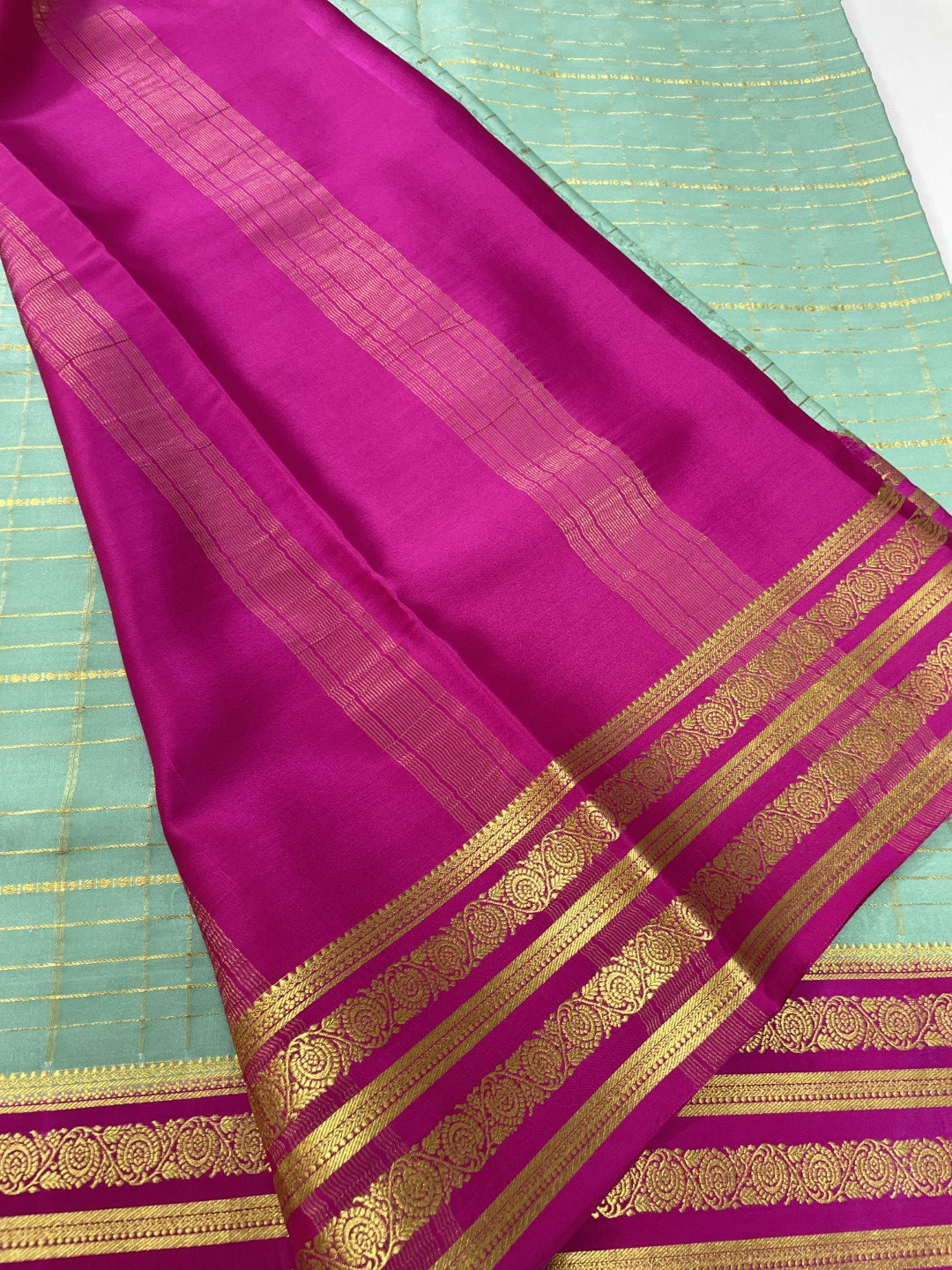 Pista Green N Magenta Pink Pure Mysore Crepe Silk Saree