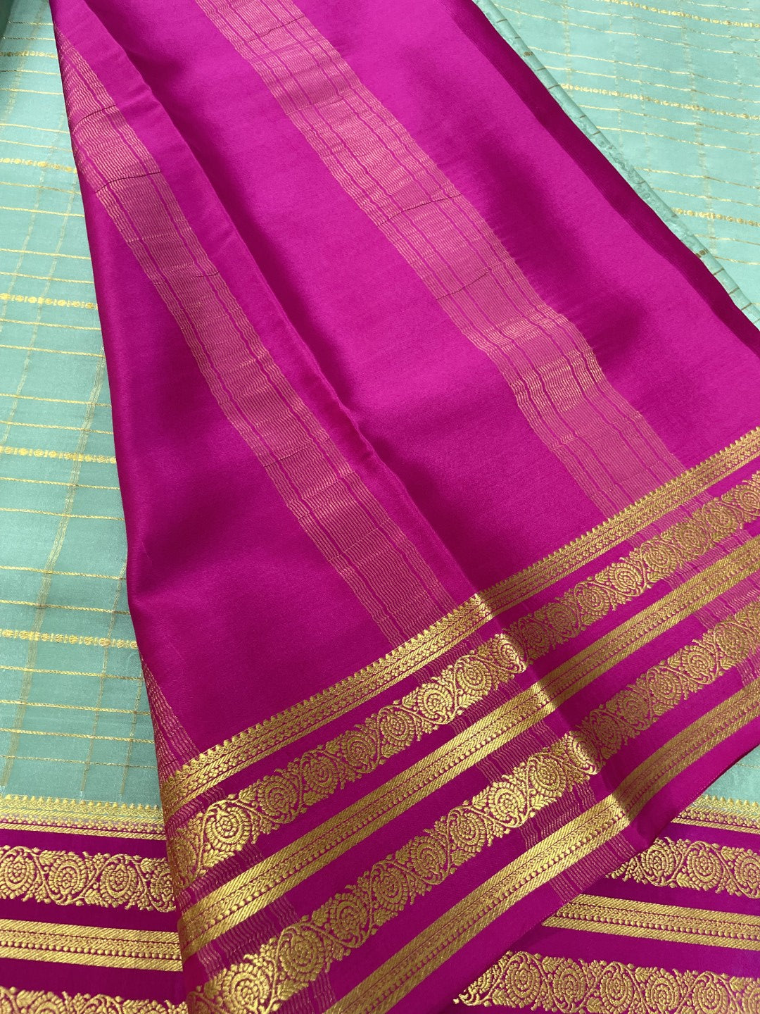 Pista Green N Magenta Pink Pure Mysore Crepe Silk Saree
