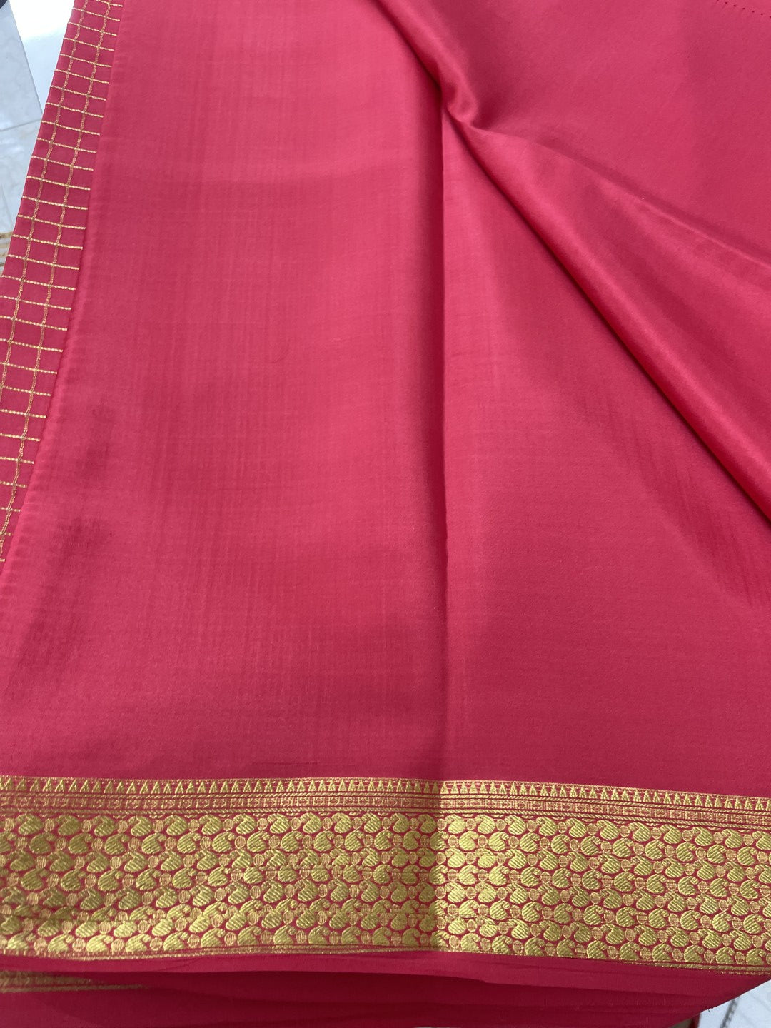 Pink N Red Half N Half Checks Pure Mysore Crepe Silk Saree