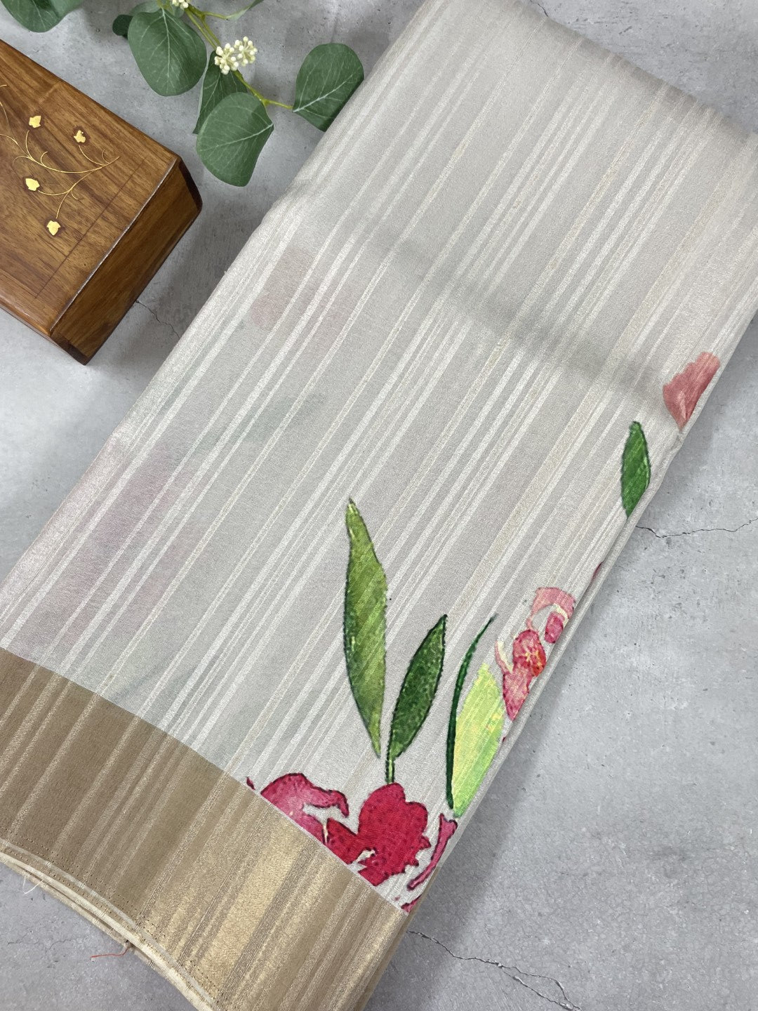 White Floral Printed Semi Tussar Saree