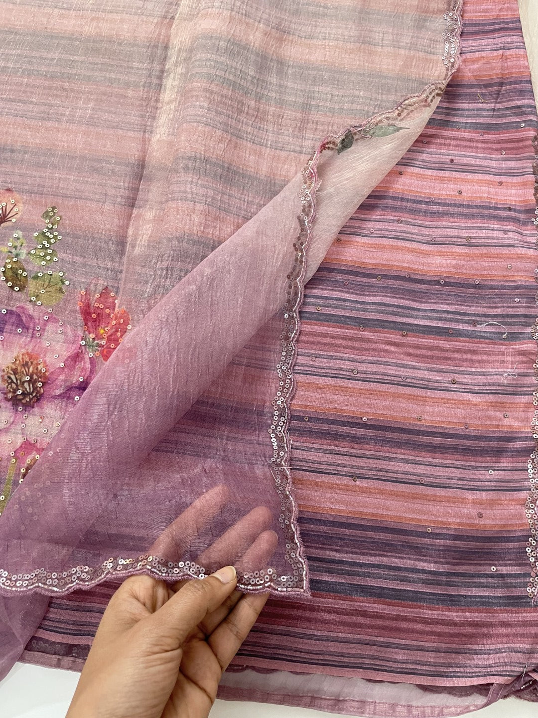 Purple Printed Scallop Work Crushed Tissue Saree