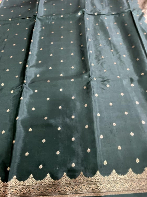 Bottle Green Scallop Pure Crepe Chiffon Silk Saree