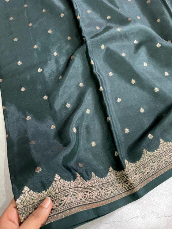 Bottle Green Scallop Pure Crepe Chiffon Silk Saree