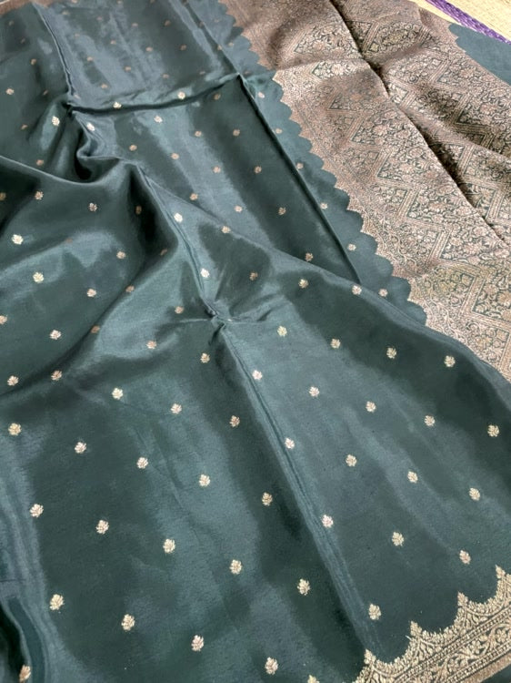 Bottle Green Scallop Pure Crepe Chiffon Silk Saree