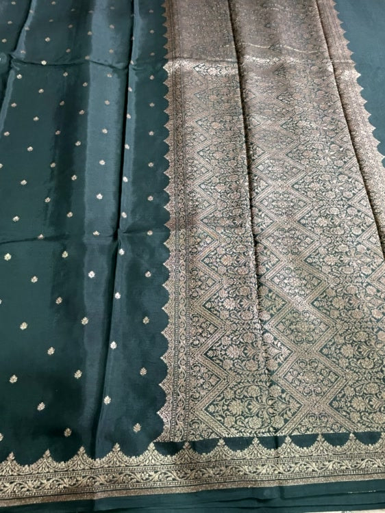 Bottle Green Scallop Pure Crepe Chiffon Silk Saree