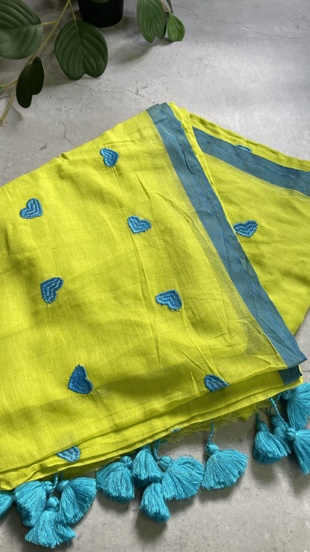 Green Heart Embroidery Mul Cotton Saree