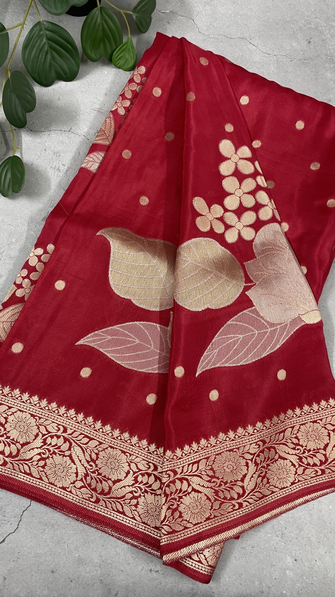 Pink Floral Meenakari Viscose Crepe Silk Saree