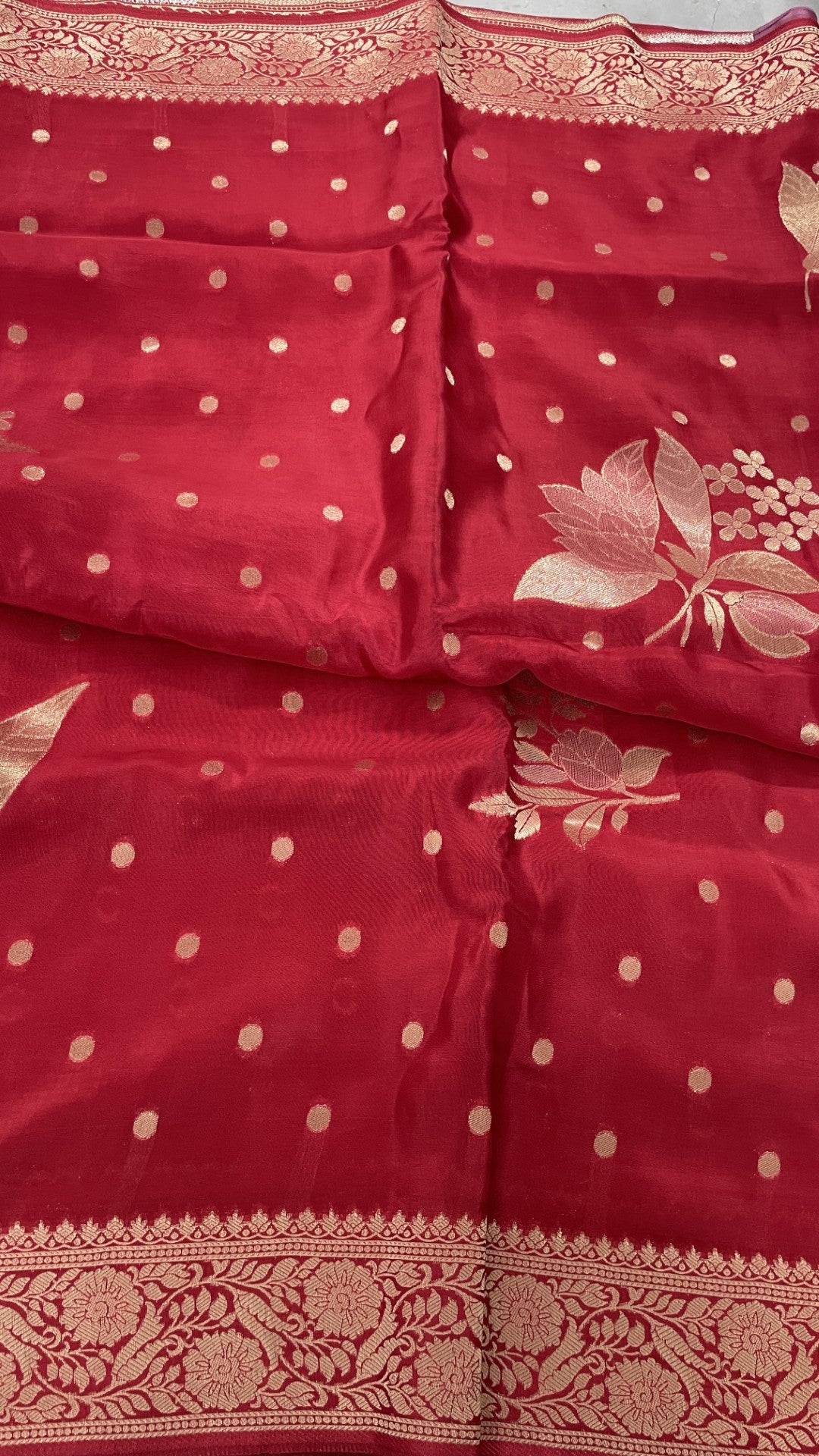 Pink Floral Meenakari Viscose Crepe Silk Saree