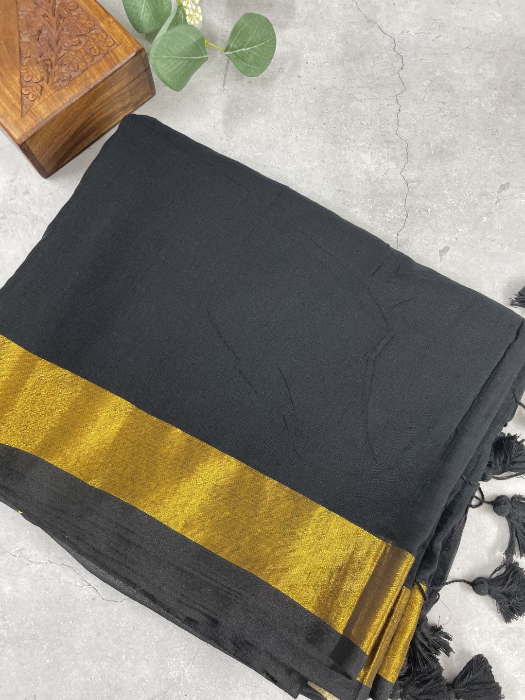 Black Sequence Pallu Mul Cotton Saree