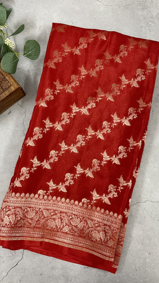 Red Lehariya Banarasi Pure Crepe Chinnon Silk Saree
